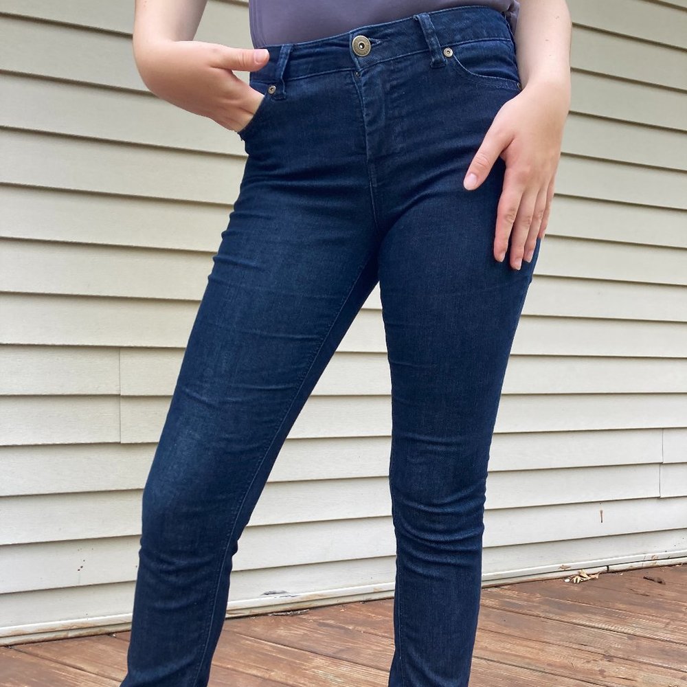 Liverpool Jeans Company Women's Dark Wash Straight Denim Jeans